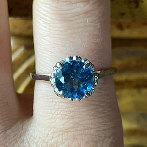 Genuine London Blue Topaz Sterling Silver Ring Size 8.75